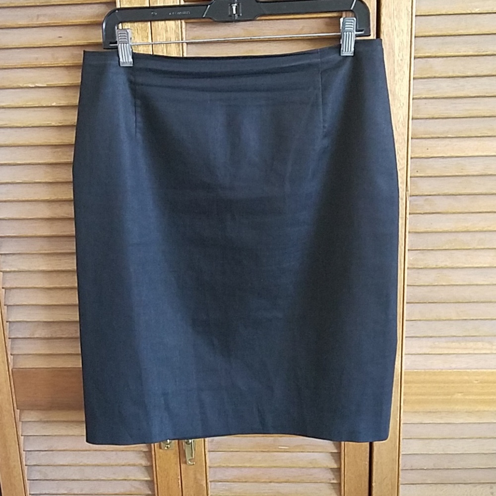 Tahari, black skirt, cotton blend, sz 10